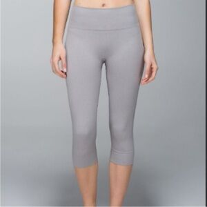Lululemon Ebb To Street Gray Seamless Crop Leggings 6